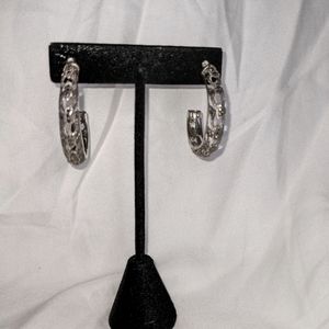 Silver filigree earrings